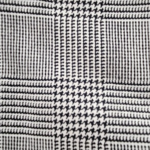 Torrid Glen Plaid Ponte Knit Ankle Crop Pant with Pockets Size 3X - Picture 7 of 11